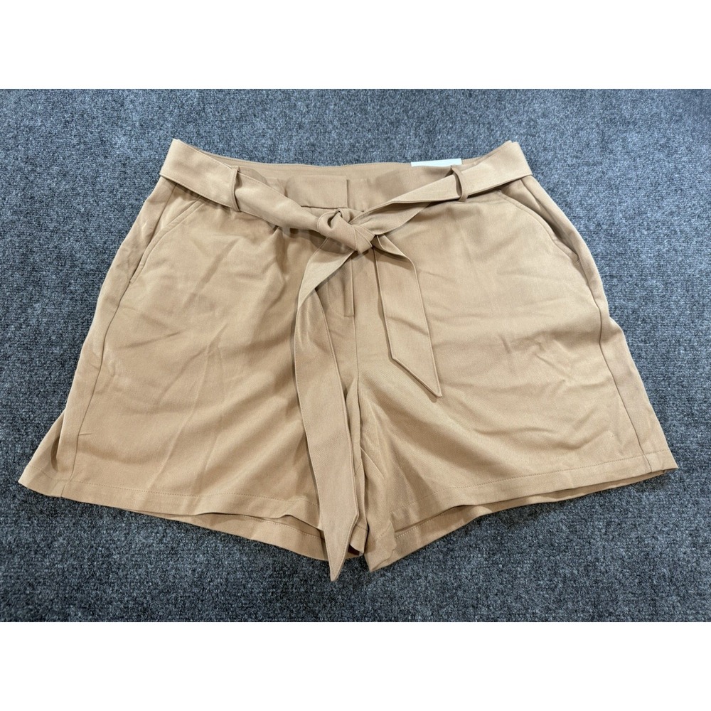 Lane Bryant Women's Shorts 18 NWT